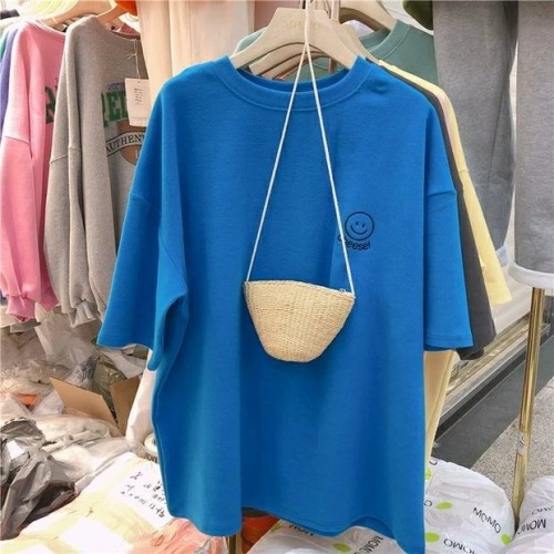 Smiling face Korean loose large round neck top student female