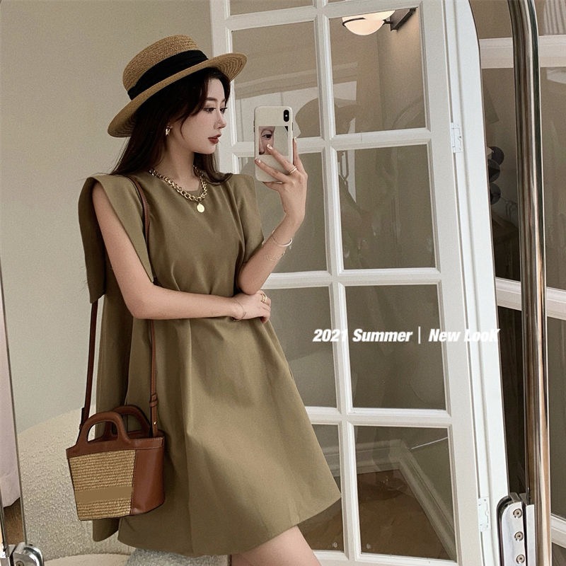 Women's dress 2022 new solid color gas covered sleeveless A-line skirt ins small light mature style skirt fashion