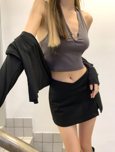 Actual shooting of  summer clothes new American retro Spice Girl waist exposed navel V-neck design split inner shorts skirt