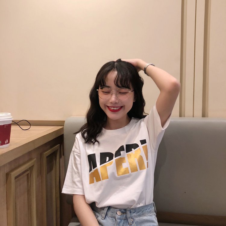 Summer new Korean letter contrast printing short sleeve t-shirt female loose student T-Shirt Top Fashion