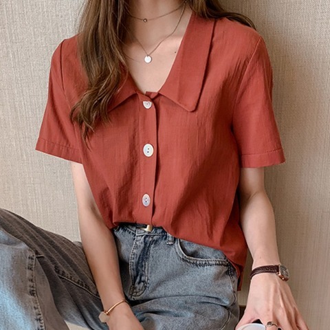 Summer 2022 new fashion solid color short sleeved shirt women's design sense minority top Korean style shirt