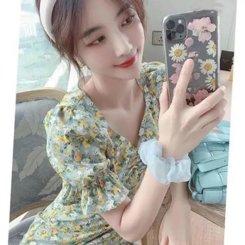 Chiffon bubble sleeve floral dress for women in summer