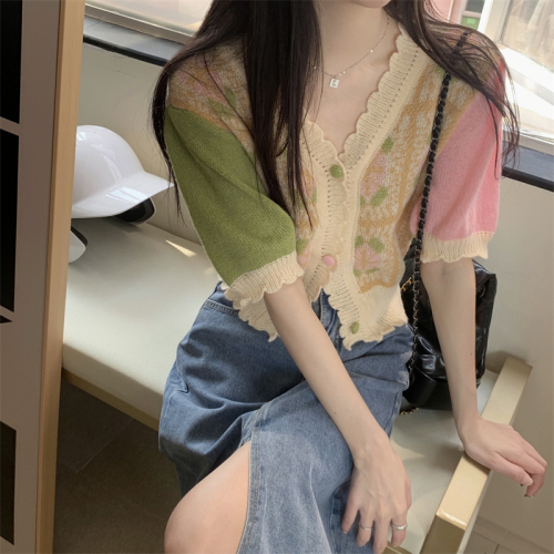 Real price Korean V-neck flower bubble sleeve knitted short sleeved cardigan