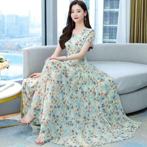 Fashionable round neck versatile short sleeved dress women's summer 2022 new style air tight waist slim Beach Dress