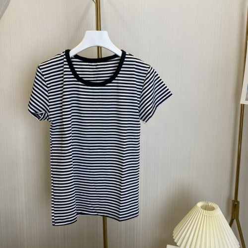 Real shot 2022 summer stripe T-shirt short sleeved women slim in summer solid color with bottomed Shirt Top