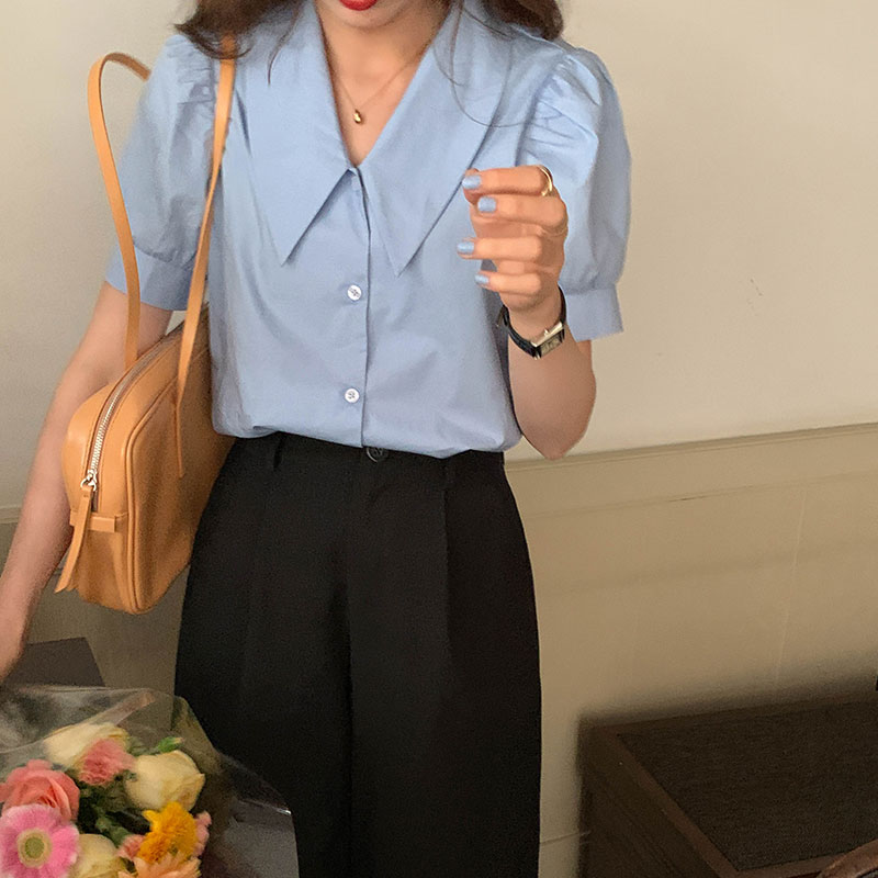 Real shooting of Korean summer foreign style pointed collar bubble sleeve shirt women's French retro loose blouse