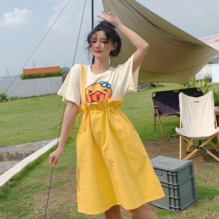 Real price ~ pictures meaningless foreign style age reduction splicing fake two yellow one shoulder strap T-shirt dress