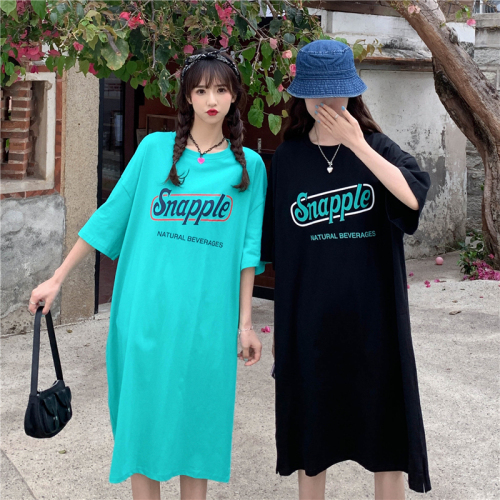 Real shooting of new summer medium and long skirt, printed round neck, short sleeve T-shirt, female