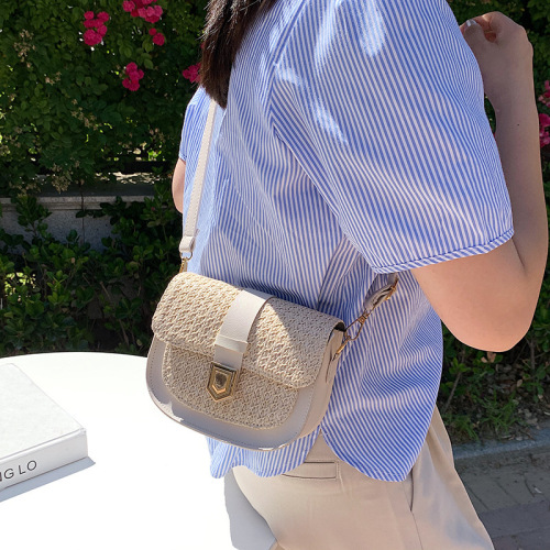Straw bag women's 2022 summer new fashion saddle bag foreign style woven bag personalized splicing Single Shoulder Messenger Bag