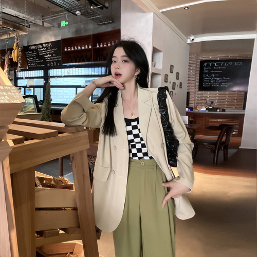 Real price 2022 spring and summer thin sunscreen solid color loose small coat women's small casual suit