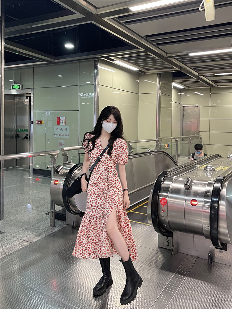 Summer new Hepburn Retro High Waist thin black skirt female Lapel celebrity gas fried Street Platycodon dress