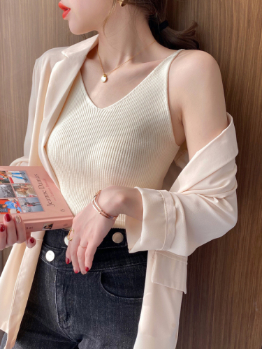 Chic knitted small suspender women's suit with bottomed vest inside ins net red slim sleeveless T-shirt outside in summer