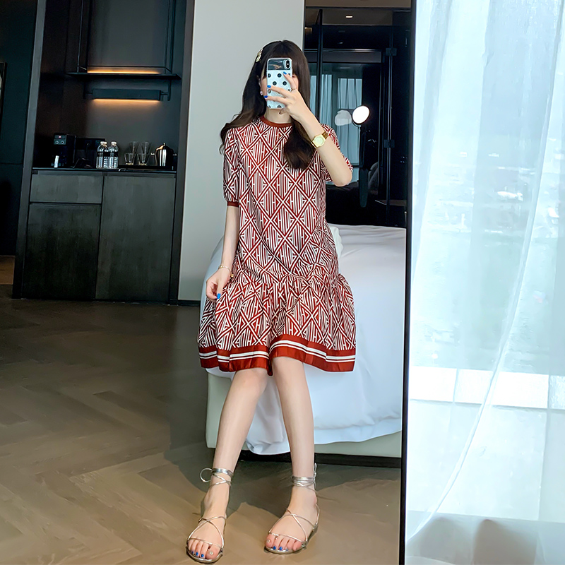 Real shot fishtail color contrast splicing skirt large women's dress loose, thin and fat sister dress m-4xl200 kg