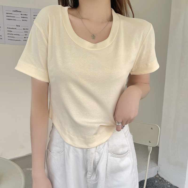 Real shot 2022 new Korean summer clothes design sense of minority short sleeve T-shirt women's solid color chic top