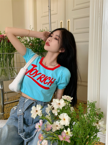 Real price, real shooting, chic short sleeve T-shirt, women's summer design sense, minority chic sweet and spicy girl top, short sleeve fashion