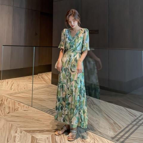 Avocado Green Dress summer  new female Floral Chiffon Long Skirt V-neck high waist covering belly thin skirt Fairy