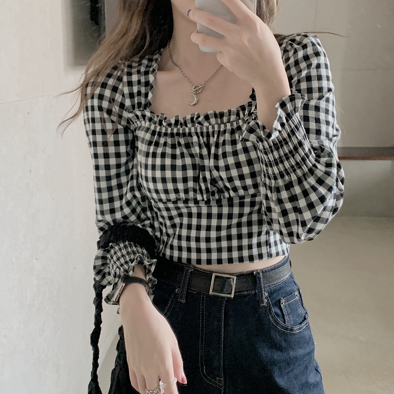 White chic long sleeved shirt female design sense of minority early autumn 2022 new French clavicle square neck short top