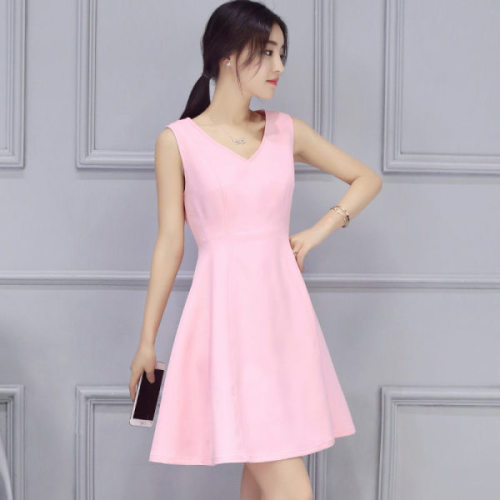 Dress  new style dress fashion, foreign style, sexy, thin and small, white bottomed skirt, small and fresh women's dress