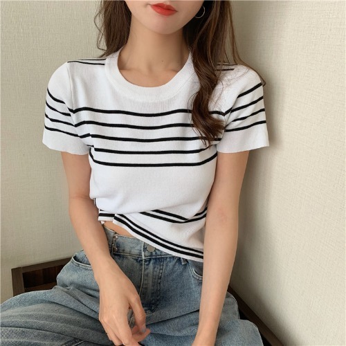  new summer Korean striped knitted round neck short sleeve casual slim student Pullover t-shirt female
