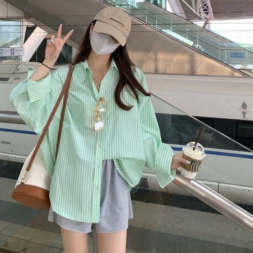 Polo collar striped shirt women's spring and summer new design feeling loose medium length thin sunscreen cardigan top