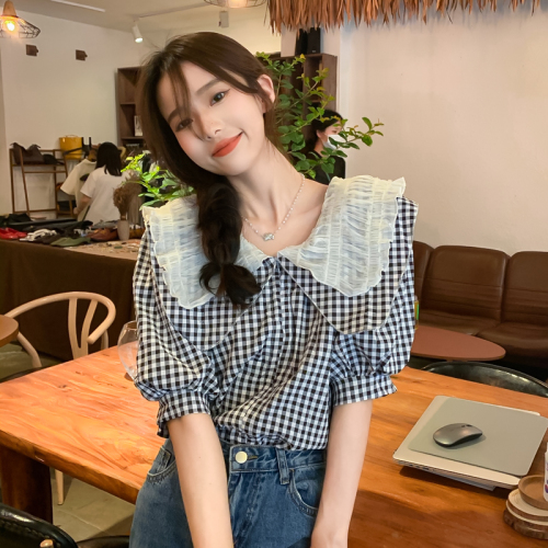 Real shooting and real price summer new French design sense of chic baby collar bubble short sleeve shirt
