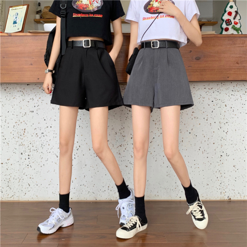 Real shooting Korean version of the new loose and thin suit pants, wide legs, High Waist Shorts, hot pants, belt delivery