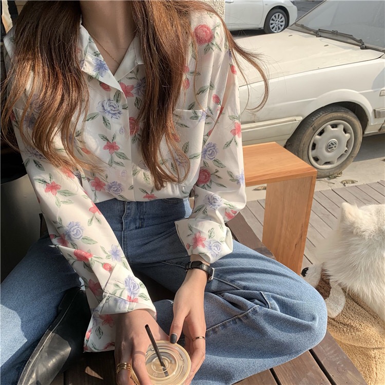 Early spring new 2021 loose and versatile broken Flower Chiffon Long Sleeve sunscreen shirt for women