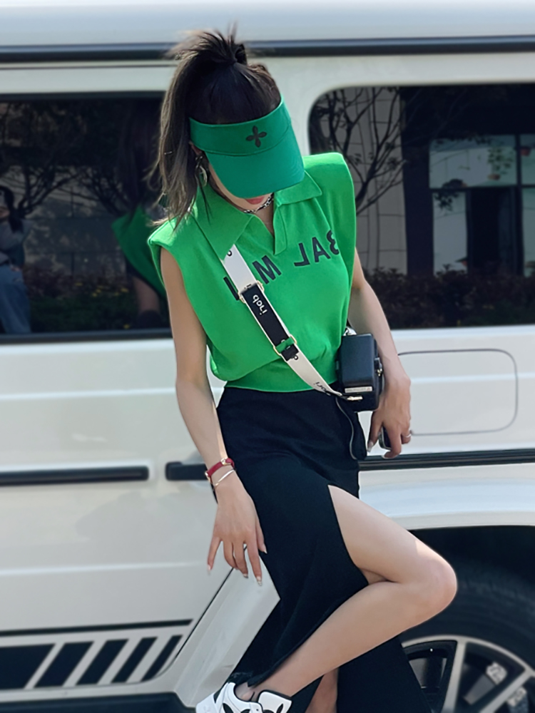 Net red and green super fire letter Polo neck waistcoat women's new Korean style fashion trend in summer 2022