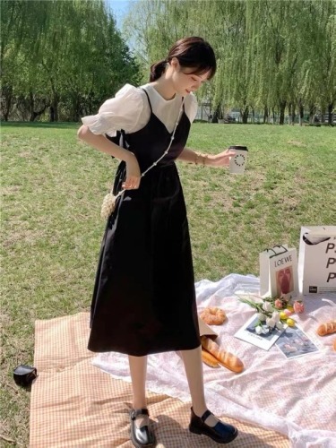 Fake two-piece dress women's summer new back bow, waist closing air bubble sleeve small long skirt