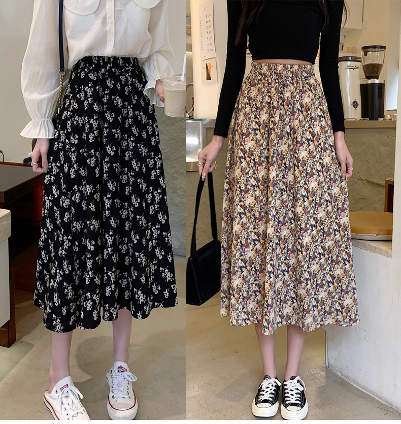 2022 new floral skirt women's medium length spring and autumn small black High Waist Chiffon A-shaped summer dress
