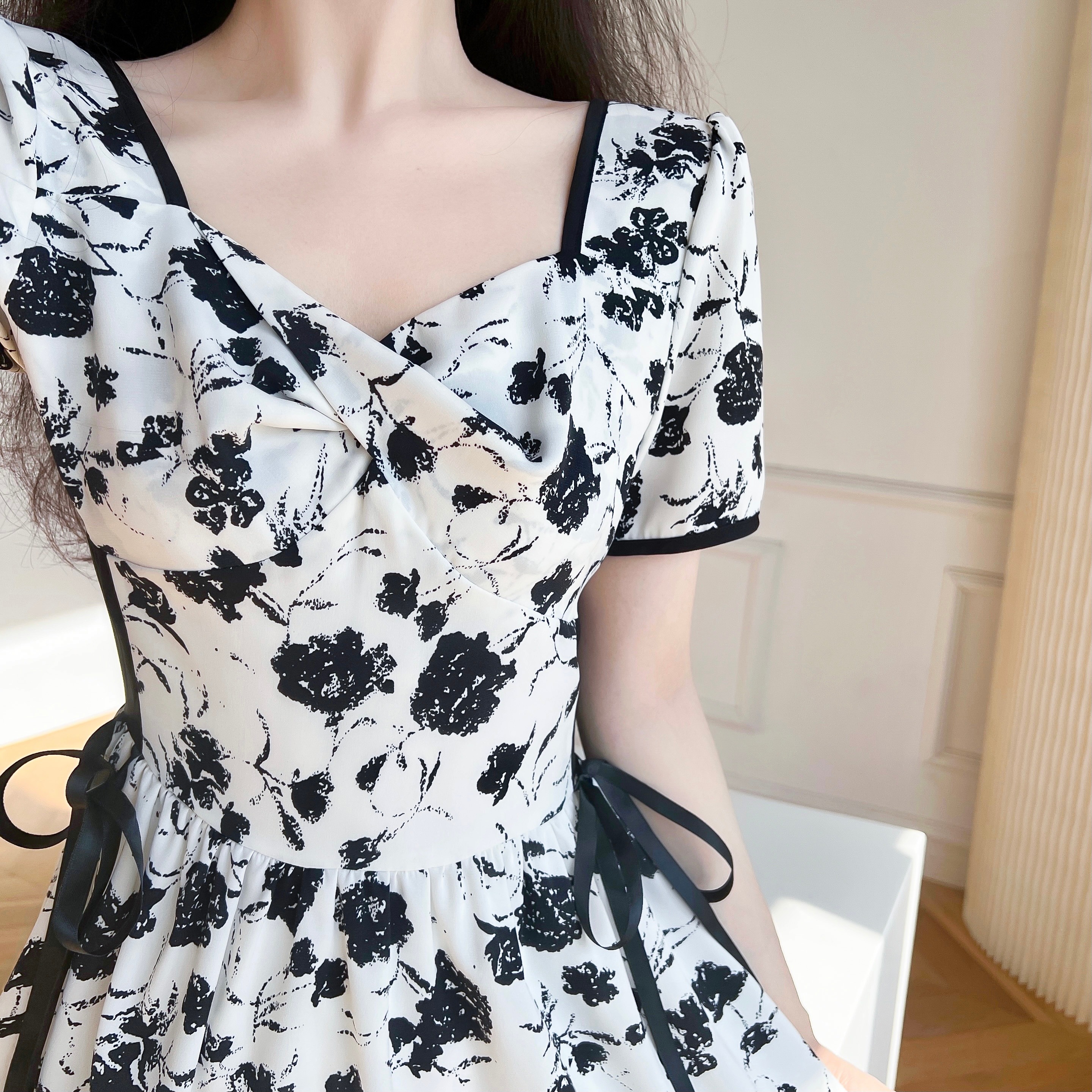2022 floral dress short sleeve A-line high waist A-line printed commuter A-line dress fashion net red dress
