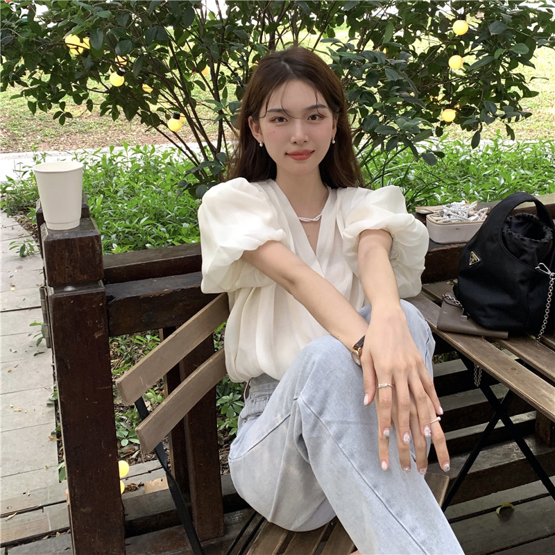 Real price a# Korean version loose V-neck bubble sleeve Korean ins fairy floating short sleeve top