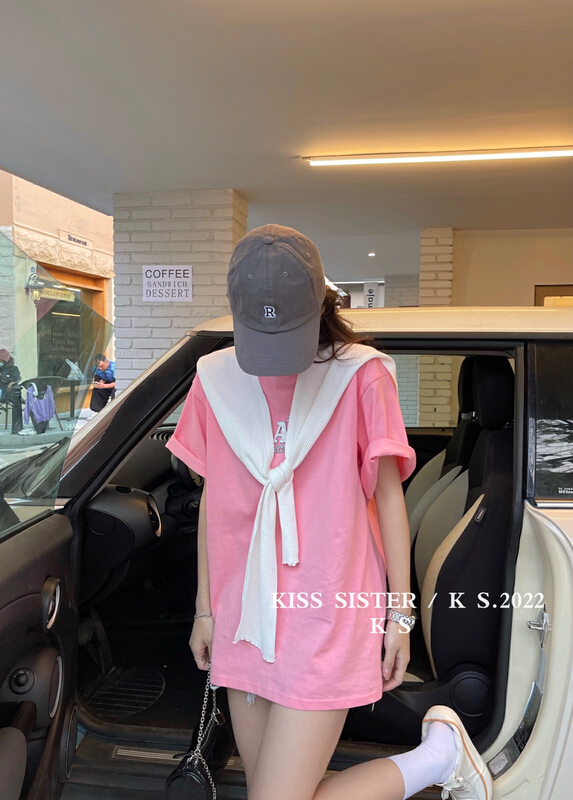 goods in stock! New year in early spring! [kiss sister] crew neck loose letter short sleeve T-shirt (with shawl) 9021# ozq