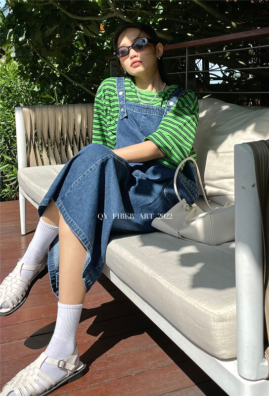 [grass tree Hemu] Korean loose denim strap skirt 12833# XYY