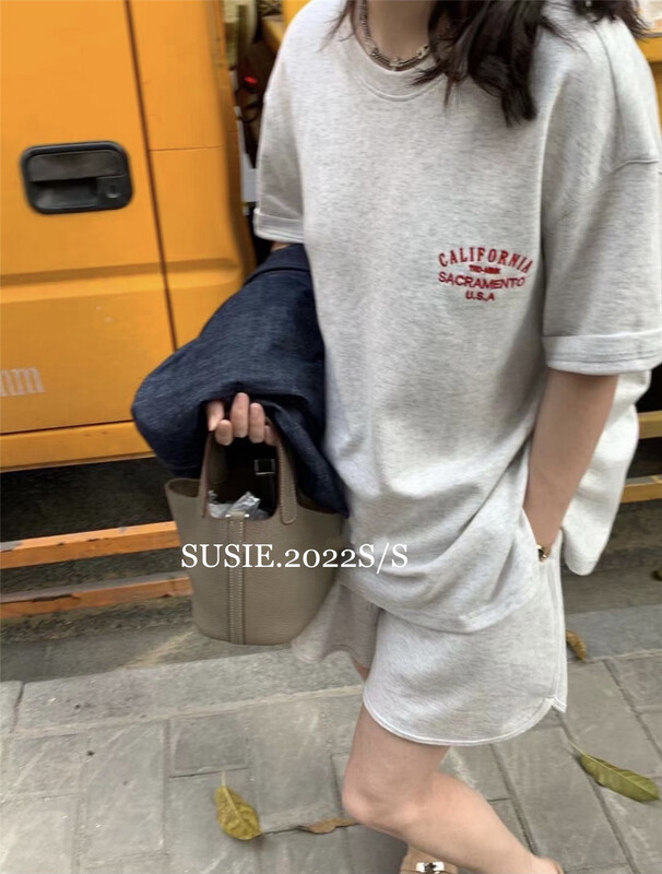 [Susie] personalized letter loose short sleeve T-shirt + sports casual shorts two piece suit 8680# ZSY