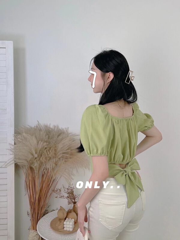 New in early summer! [only] square neck pleated waistband short shirt 582# JJ