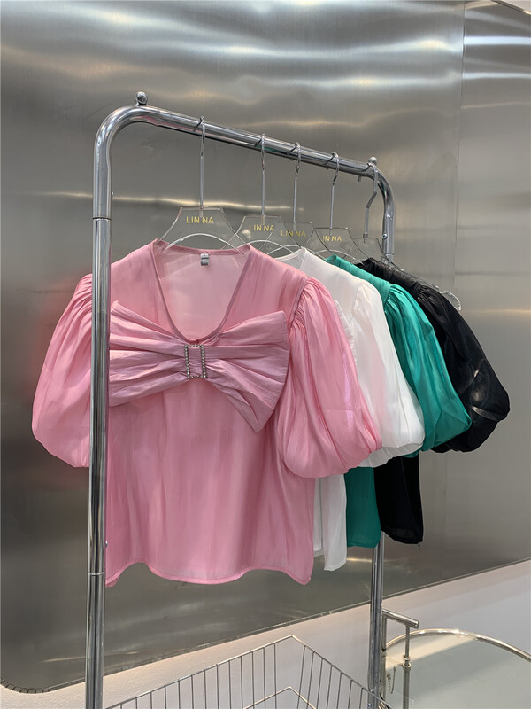 New in early summer! [Linna] Korean V-neck bubble sleeve bow tie blouse 82767# zxx