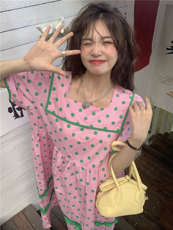 New in early summer! [timely rain] sweet aging design wave point contrast Ruffle Dress r022# WPL