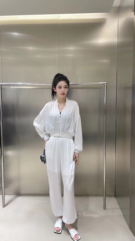 New in early summer! [DS] Western style zipper sunscreen shirt + slim and versatile casual pants set 64525d# XYJ