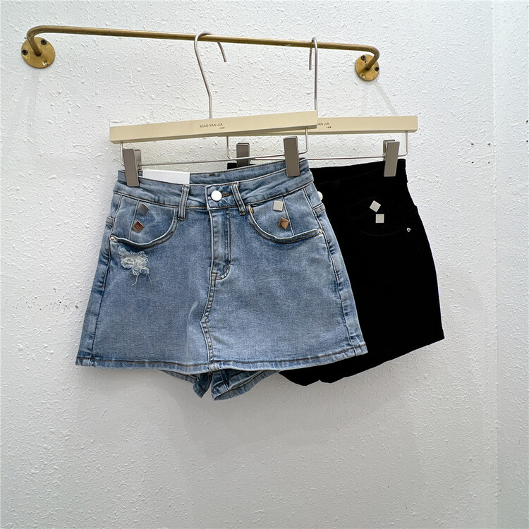 [Xiaoyan family] simple, versatile and slim skirt pants 812# XYJ
