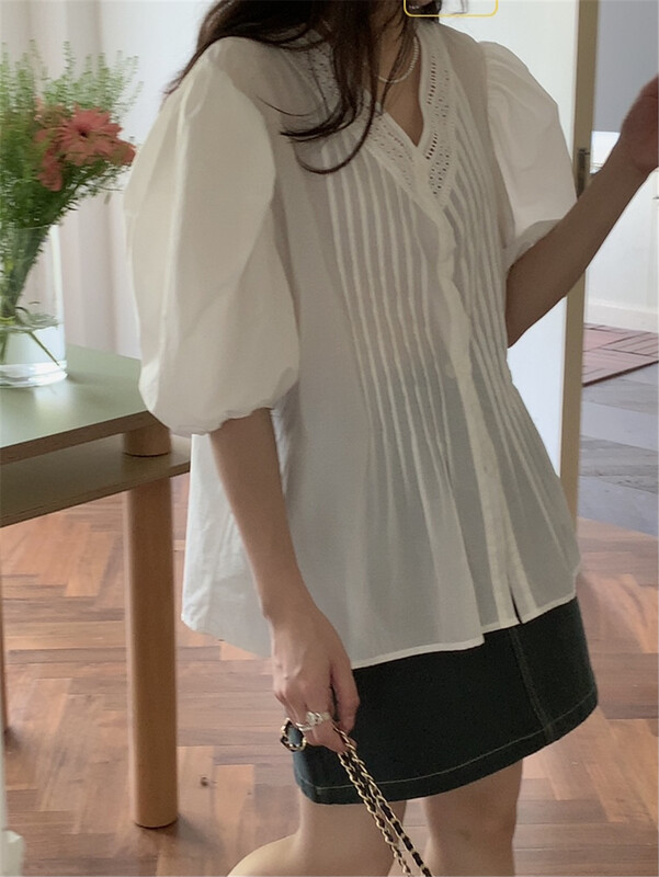 New in early summer! [Gabrielle] hollow out V-neck versatile blouse b2264# zxl