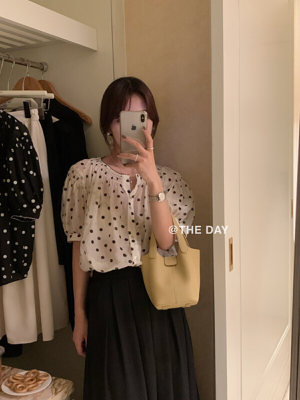 New in early summer! [the day] Korean lace Polka Dot blouse 8837# ll