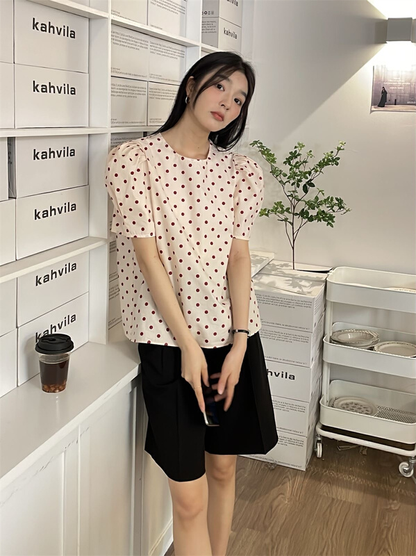 [clean space] Korean version versatile wave point bubble sleeve shirt 31973# CLS