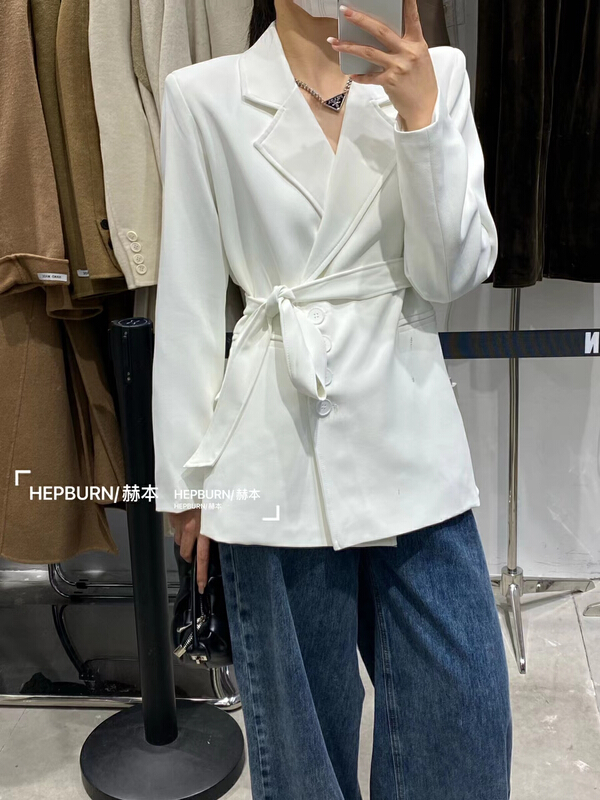 New year in early spring! [Hepburn Hepburn] Korean style design style suit (with belt) 2066-1# L