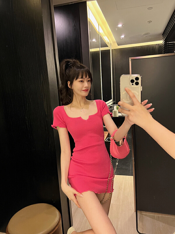 New in early summer! [savage] Royal sister light familiar style sexy pure desire to close waist and show thin dress e6981# WPL