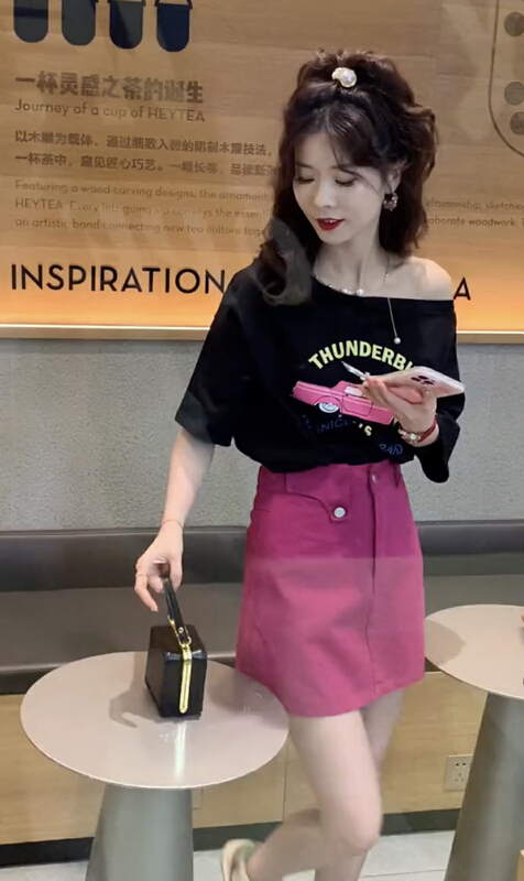 New in early summer! [JH] net red one shoulder letter pattern short sleeve T-shirt + fashionable denim skirt set 41468# PCZ