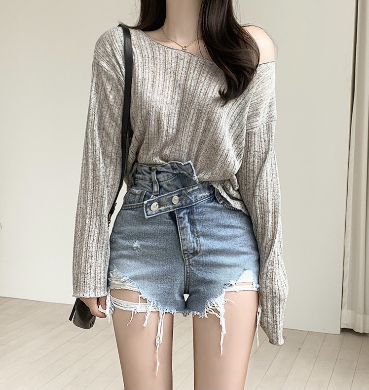 New year in early spring! [smile baby] Korean high waist irregular diagonal button denim shorts b2625# WPL