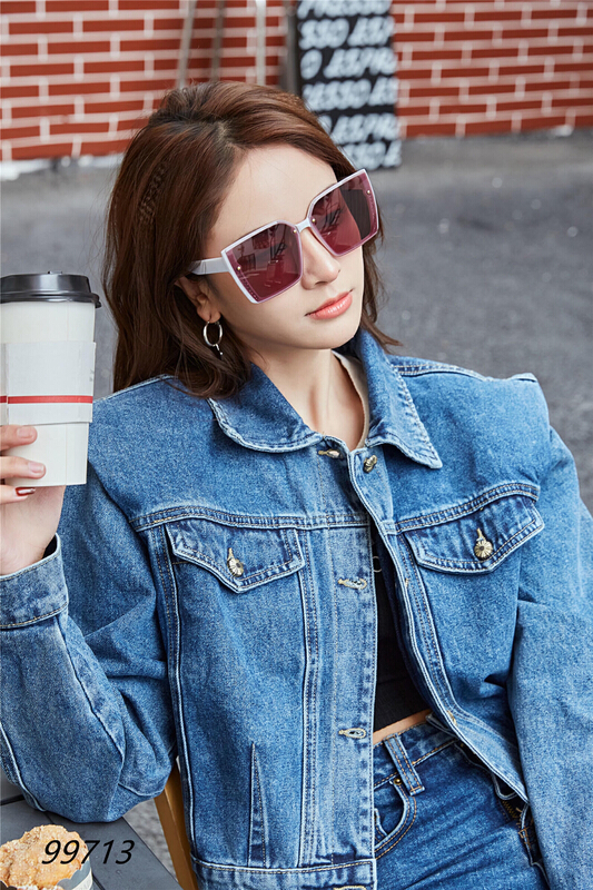 [fiber color scarf glasses] advanced polarized fashion sunglasses (with box) (random distribution of box) 99713# LSL