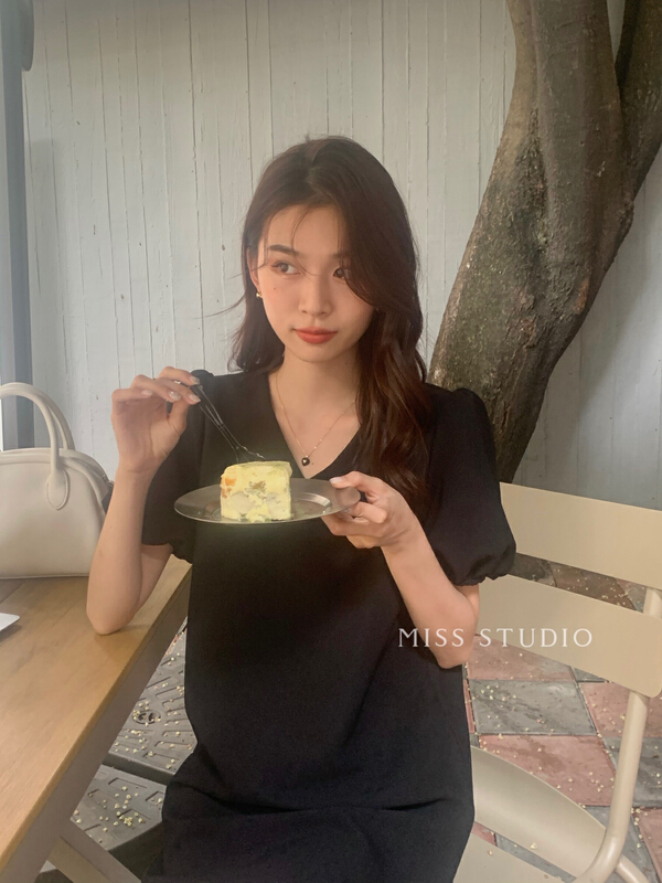 [miss miss home] V-neck simple bubble sleeve dress f2230# zjy