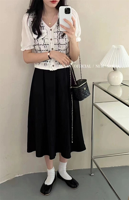 New in early summer! [Susan] Korean V-neck lady gentle blouse 1213# LSW